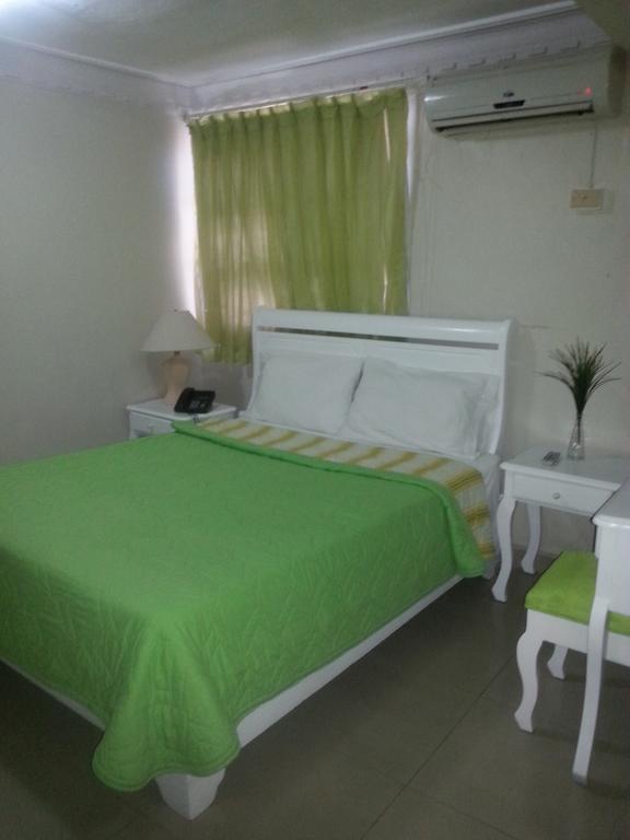 Hotel Luis V Σάντο Ντομίγκο Εξωτερικό φωτογραφία